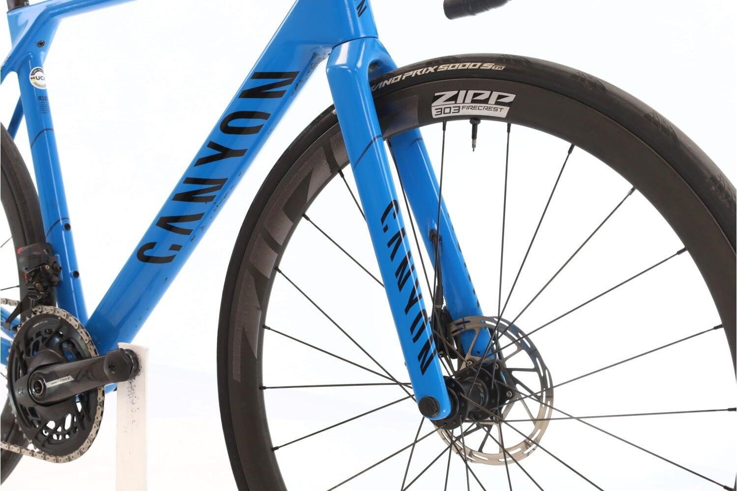 Refurbished road bike ·  Ultimate CF SL 8 AXS 12V · Very good condition 5/7