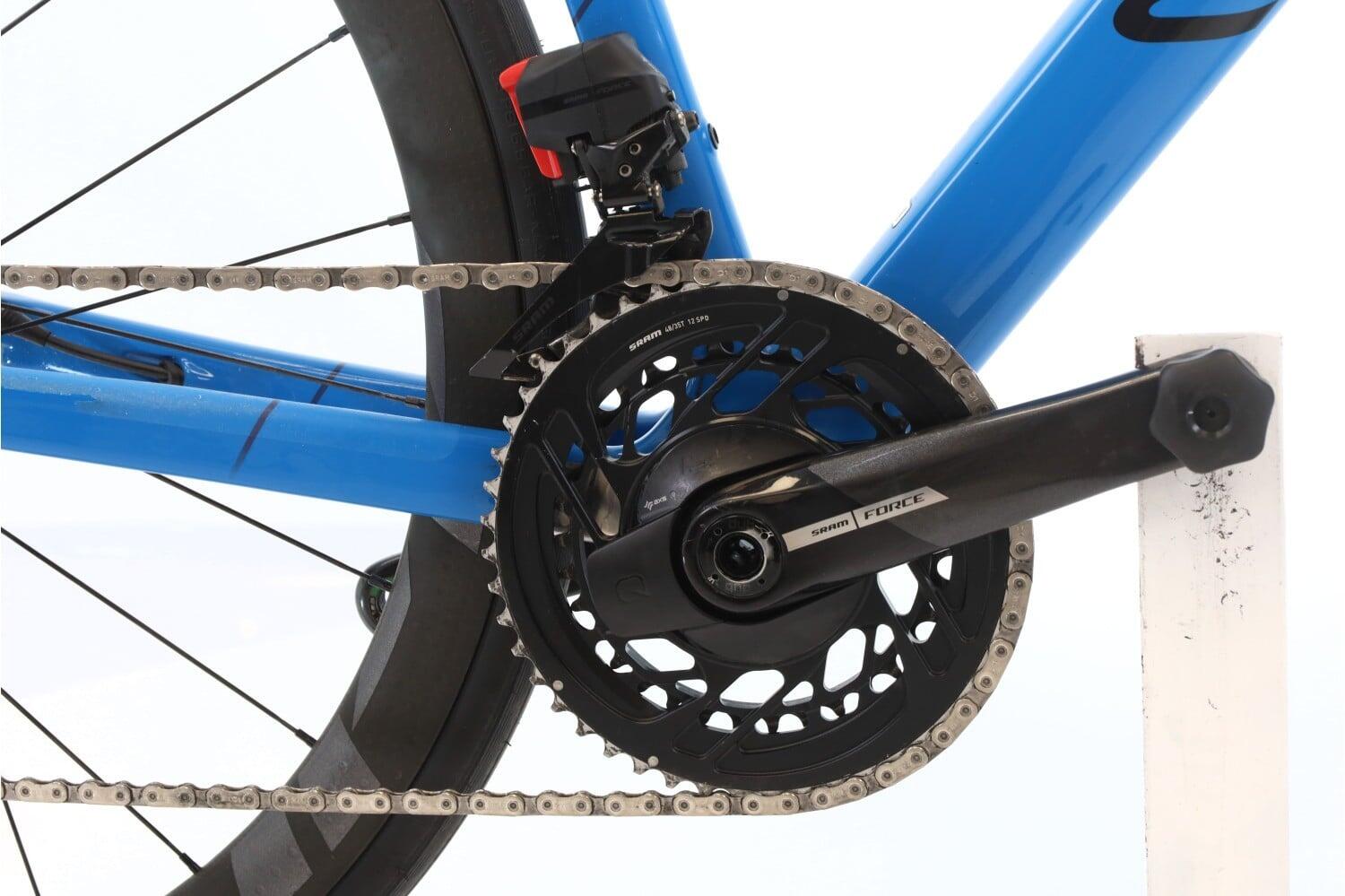 Refurbished road bike ·  Ultimate CF SL 8 AXS 12V · Very good condition 4/7