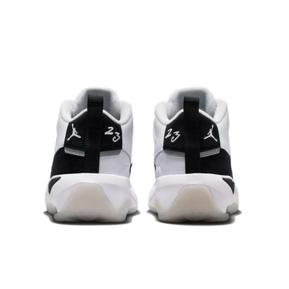 Jordan Max Aura 7 (GS) baskets basses denim bleu 6/7