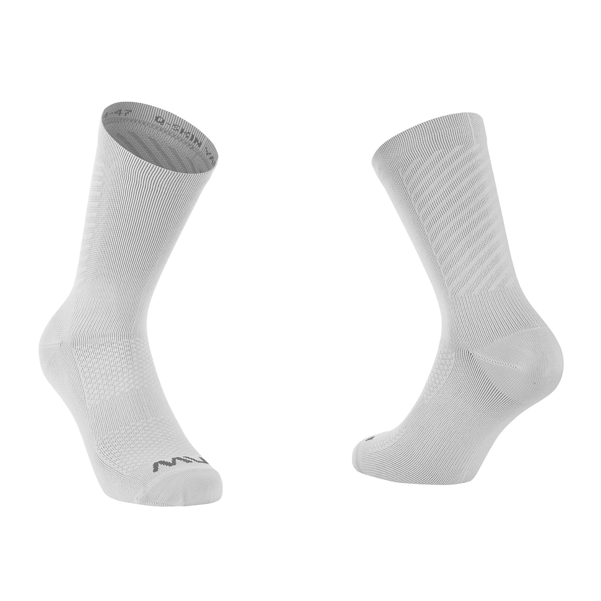 Skarpety rowerowe NORTHWAVE Switch Sock białe
