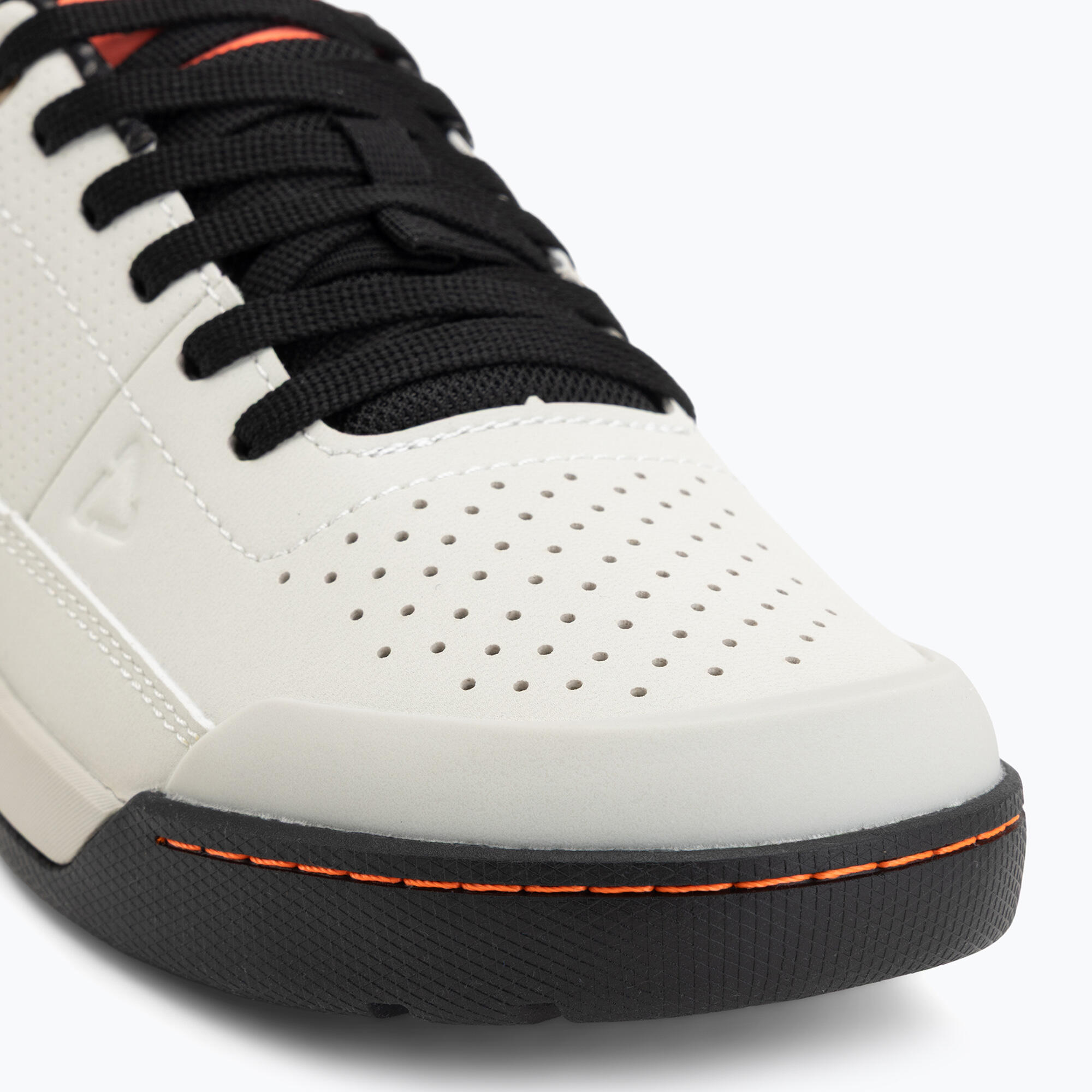 Flat 2.0 Shoe 7/7
