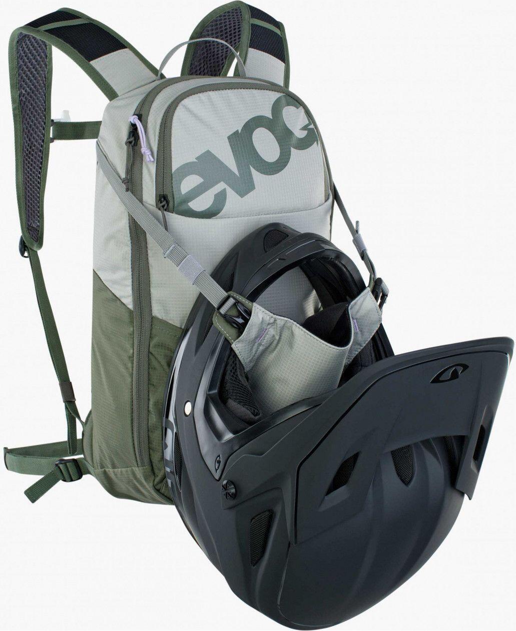 RIDE 8 + HYDRATION BLADDER 2 5/6