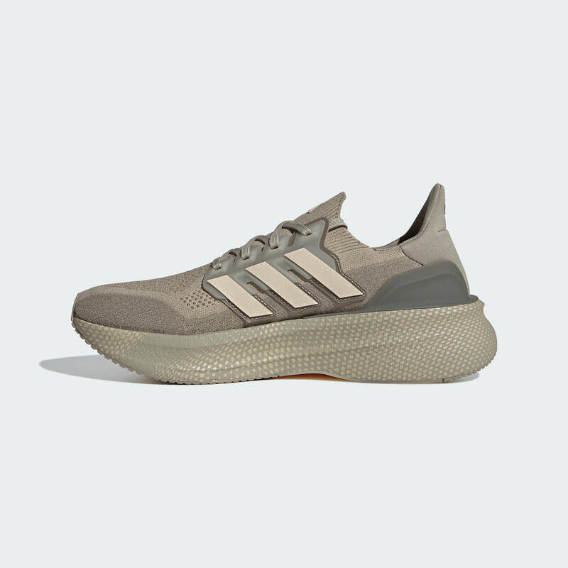 Adidas ULTRABOOST 5 Men Running Shoes Brown -  4