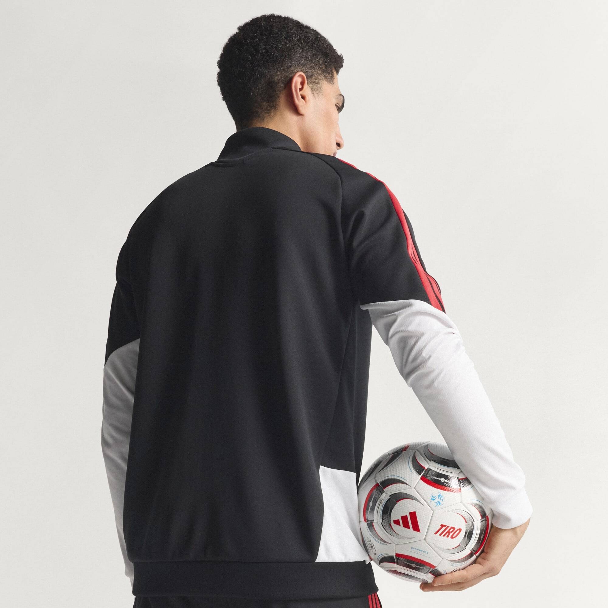 Adidas TIRO26C TR JKT Men Football/Soccer Track Top Track Top Black -  3