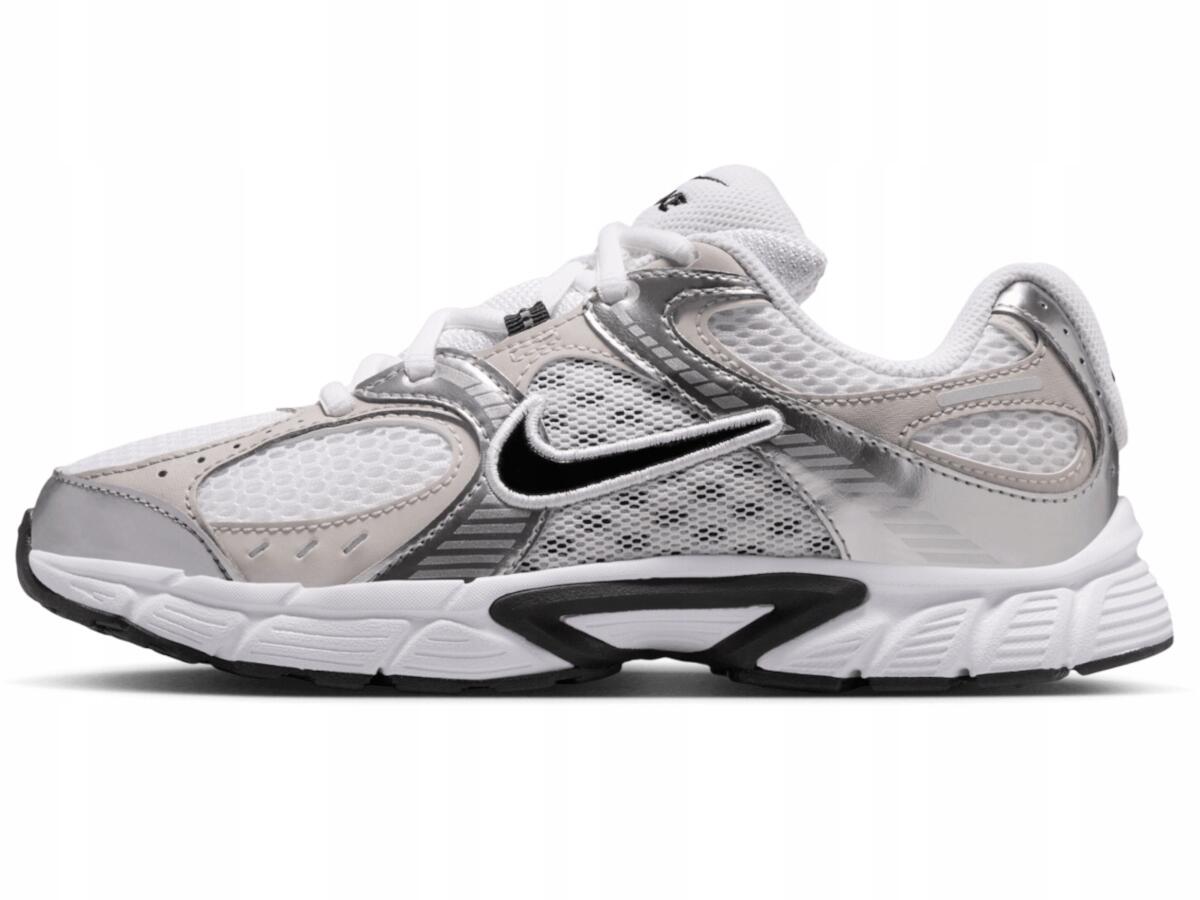 NIKE V5 RNR Sportschuhe für den Alltag 3/7