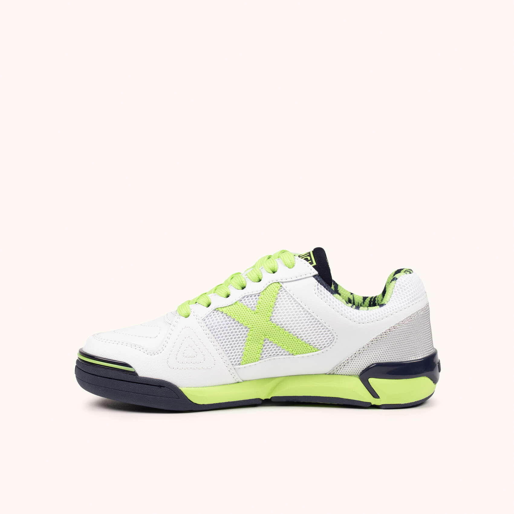Scarpe da calcetto per bambini in bianco e verde fluoro MUNICH ONE KID 77 3/5