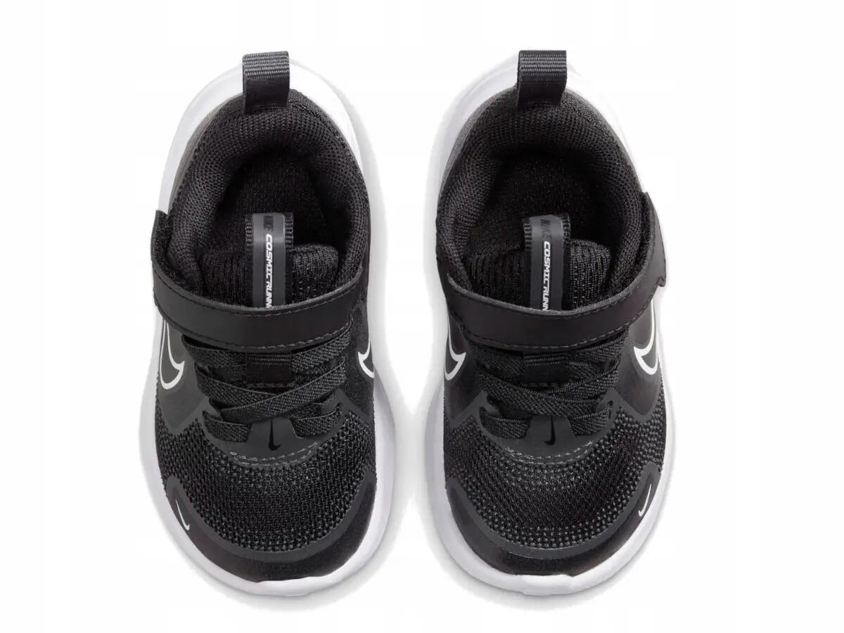 Chaussures de sport pour enfants à velcro NIKE COSMIC RUNNER 4/7