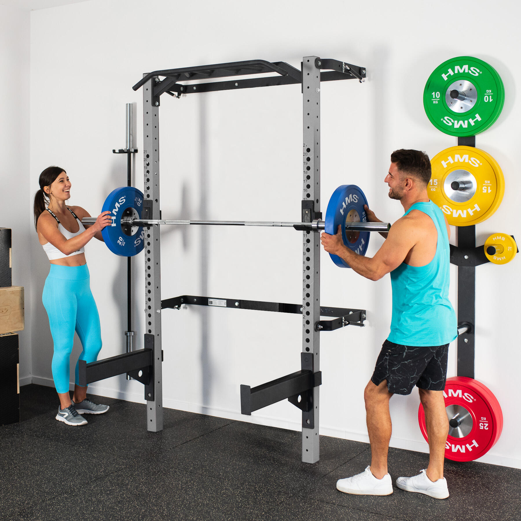 Wall rack pour l'entraînement à domicile HMS klt23 4/7