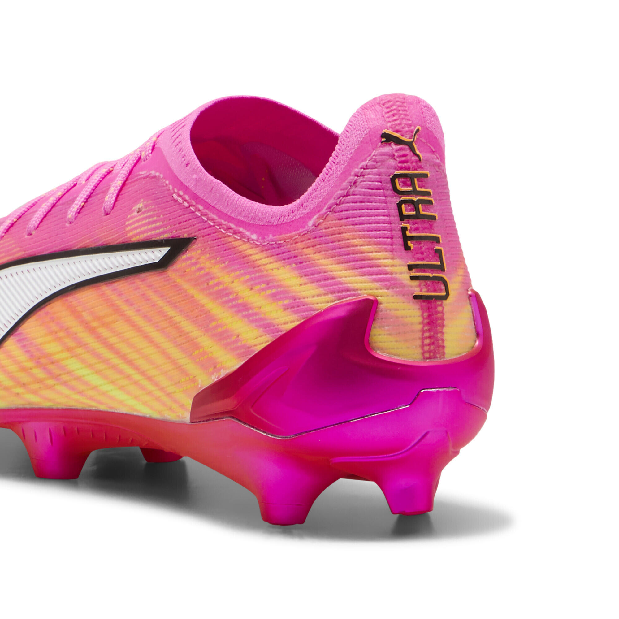 Buty piłkarskie unisex ULTRA 6 ULTIMATE FG PUMA
