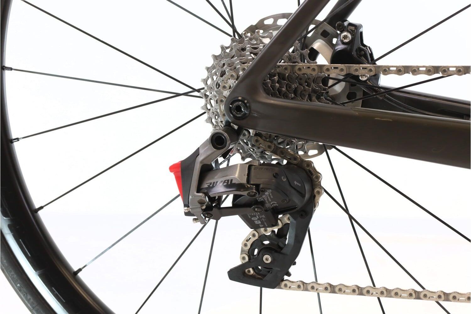Segunda Vida · Bicicleta estrada ·  Addict RC 30 AXS 12V · Muito bom estado 3/8
