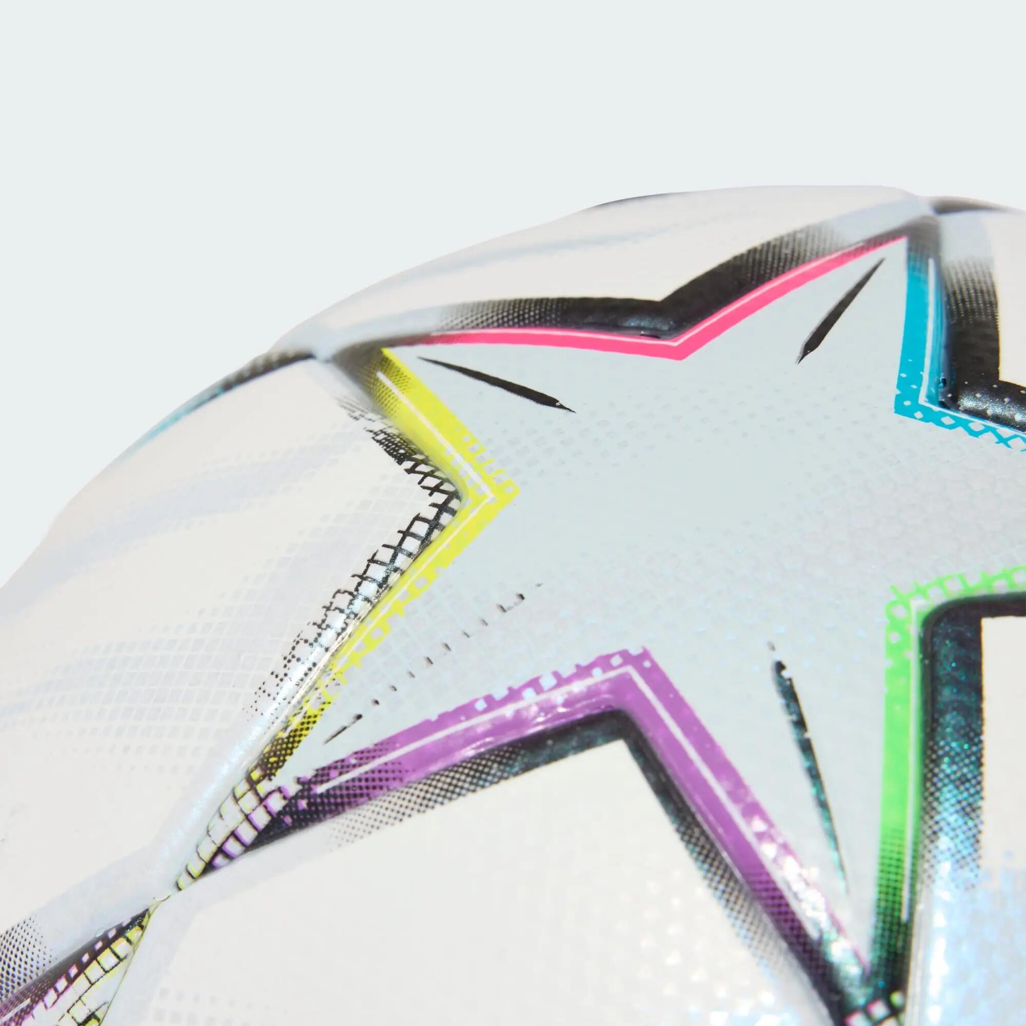 UEFA Champions League 26/27 League Bal 4/8
