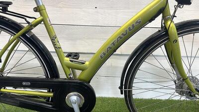 Batavus stadsfiets 28" groen - dames, gereviseerd, met verlichting