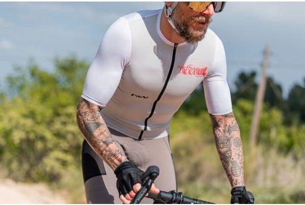 Maillot Manches Courtes Unisexe Northwave Essence Evo Gris 4/4