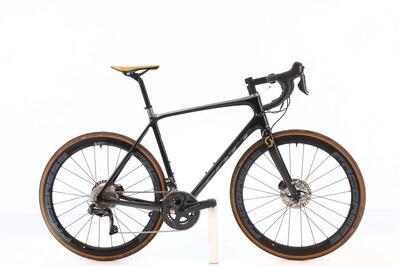 Tweedehands racefiets · addict se disc di2 11v · zeer goede toestand