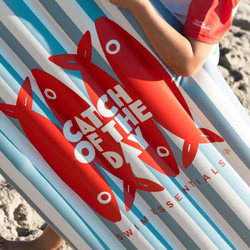 Swim Essentials Inflatable Surfboard - Red/blue - Catch Of The Day 2/6