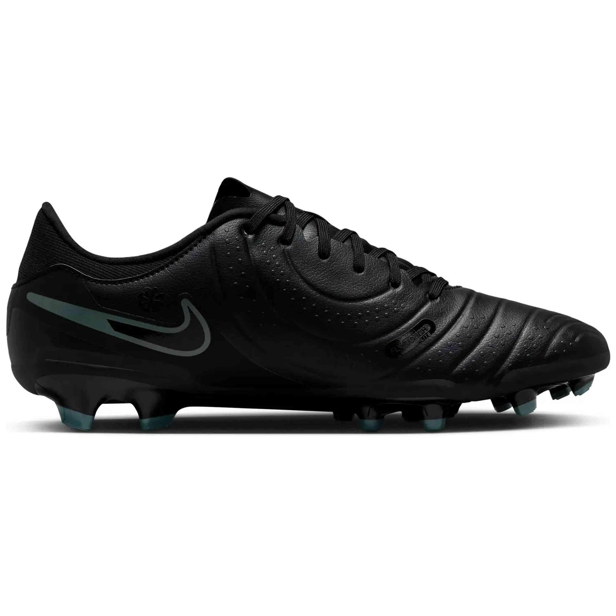 Soccer boots Nike model DV4337-002 for man 5/5