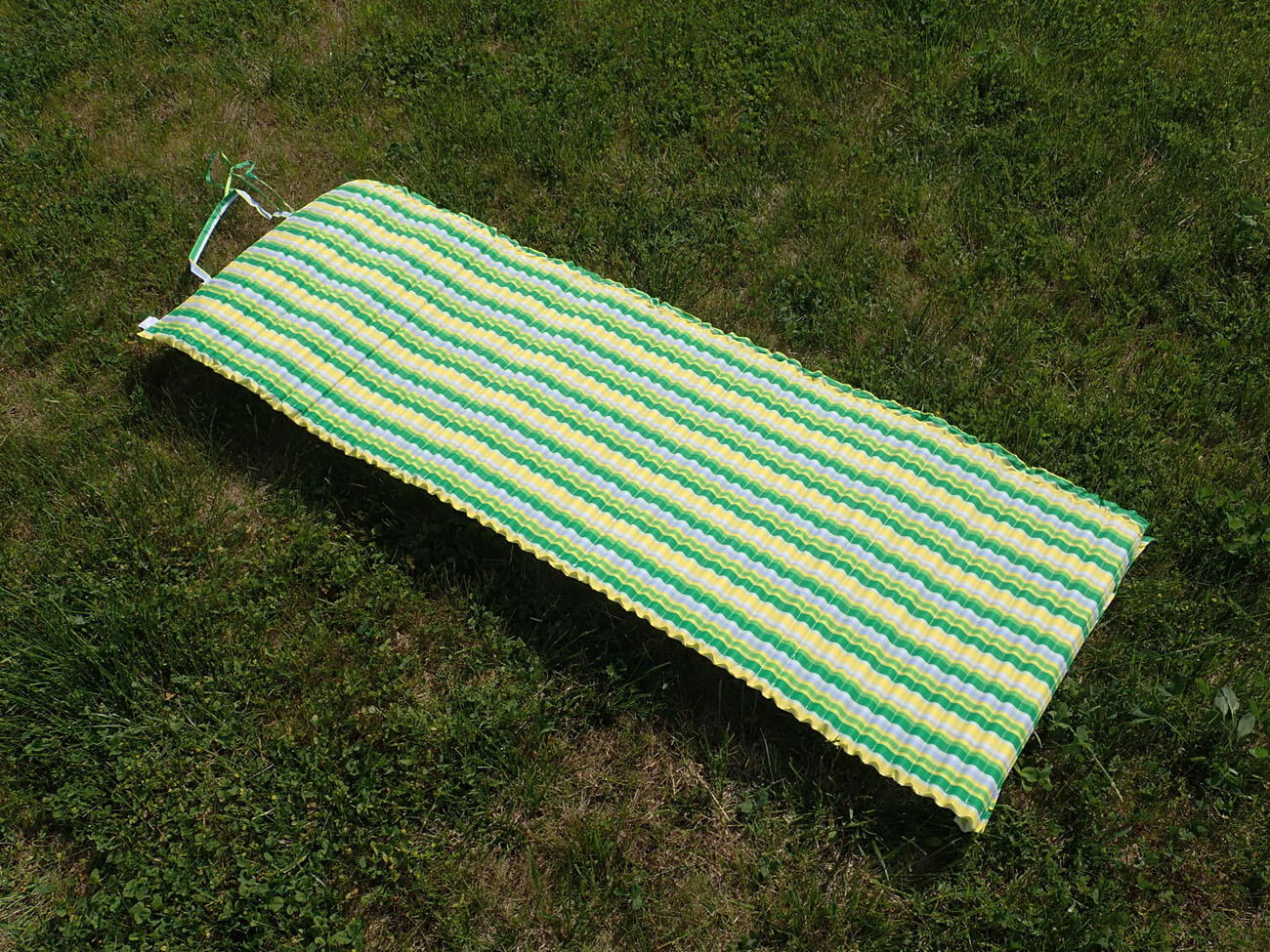 Plážové rolovací lehátko L02 170 x 55 x 1,5 cm 2/5