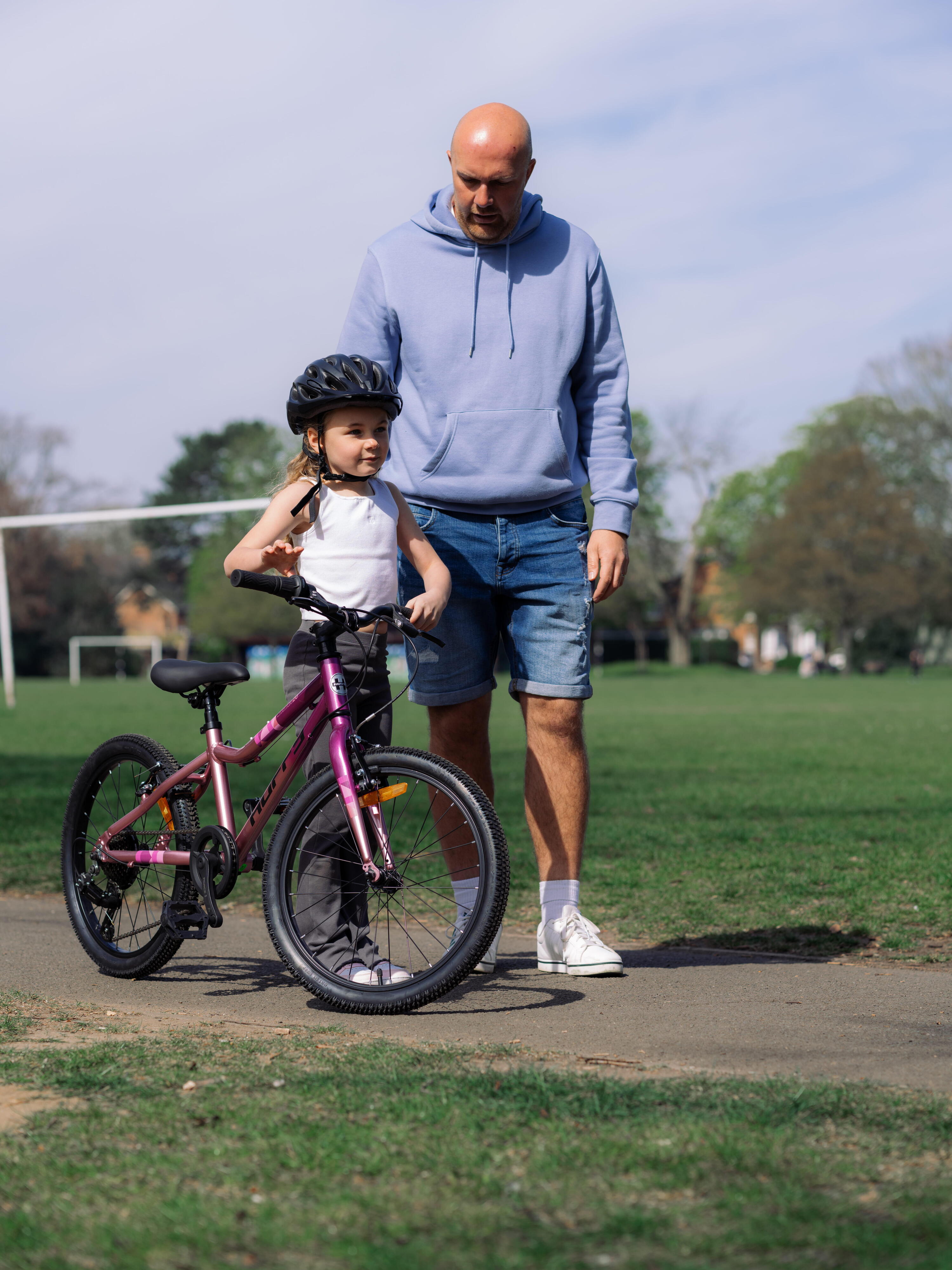Huffy 20 inch Literide 7-versnellingen fiets, neonroze, grijs, voor 7 tot 9 jaar 7/7