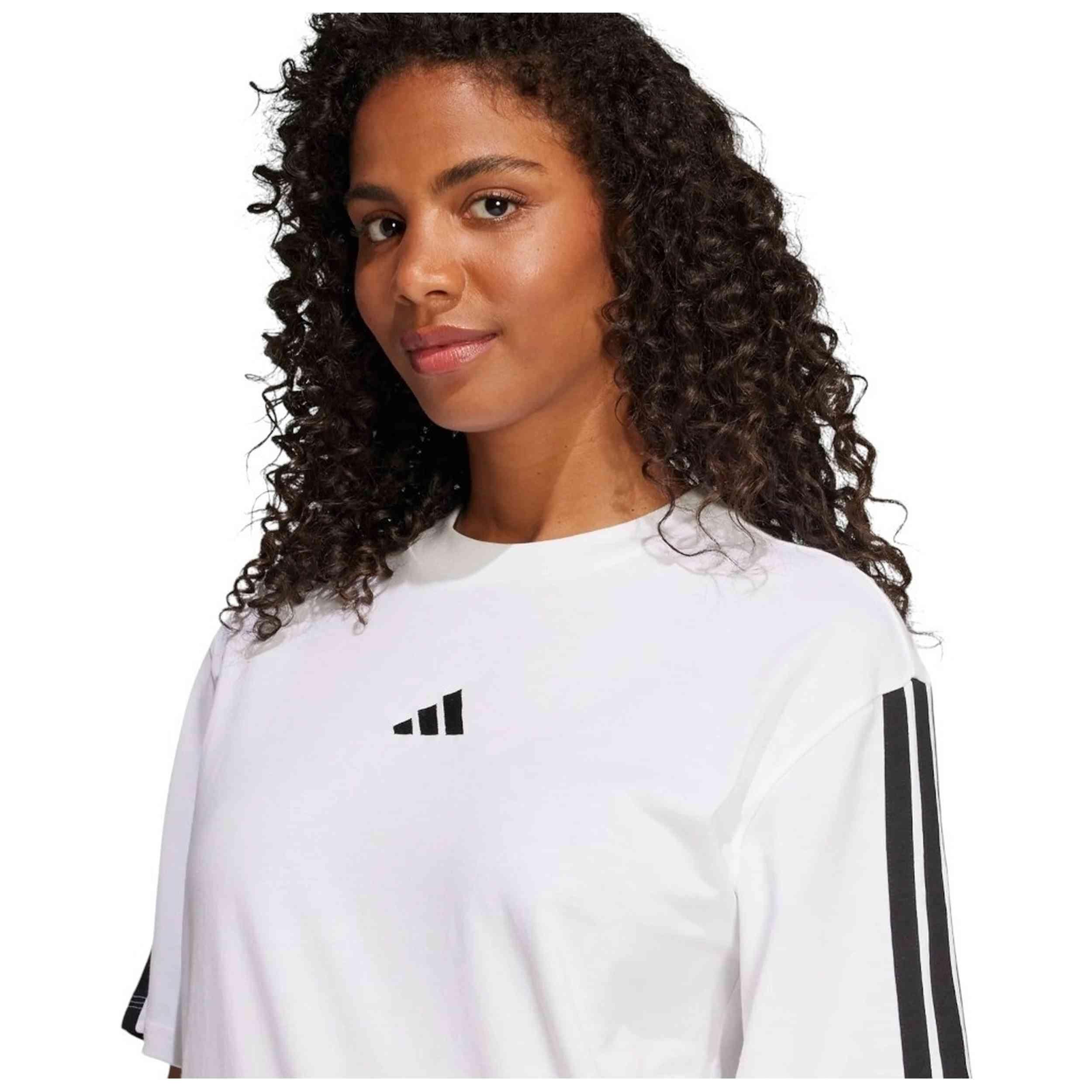 T-shirt Adidas modèle JE1211 pour femmes 3/4