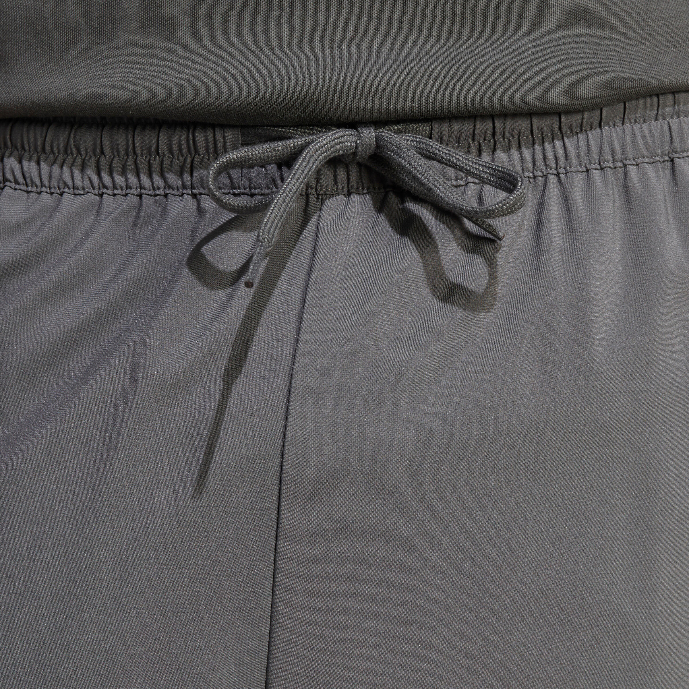 Essentials 3-Streifen Chelsea Shorts 6/6