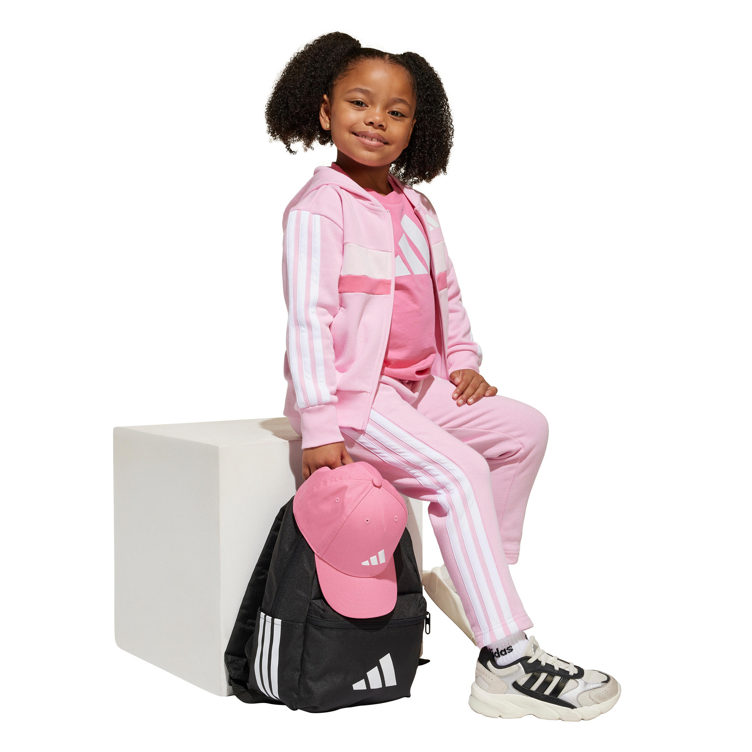 Dziecięcy dres adidas Seasonal Essentials Tiberio 3 stripes 6/7