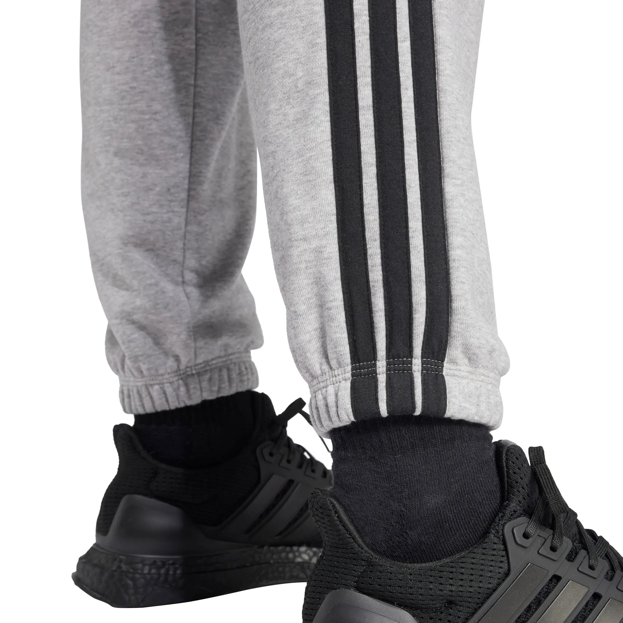 Pantalón Essentials French Terry Cuffed 3 bandas 6/6