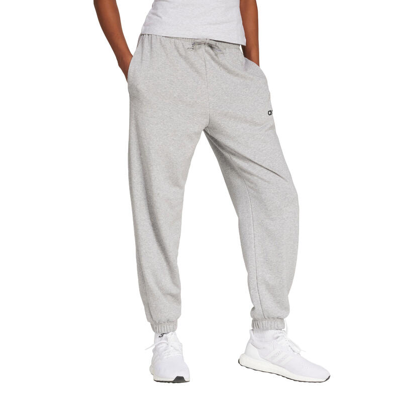 Pantaloni pentru femei adidas Essentials Linear French Terry Cuffed