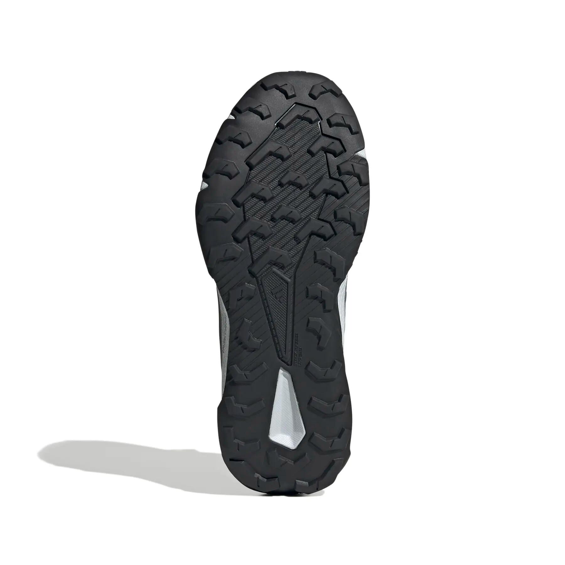 Chaussures de trail femme adidas Terrex Tracefinder 2 5/7