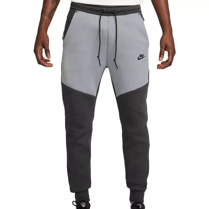 Pantaloni Tuta Sportivi Uomo Nike TECH FLEECE JOGGER Nike 2/7