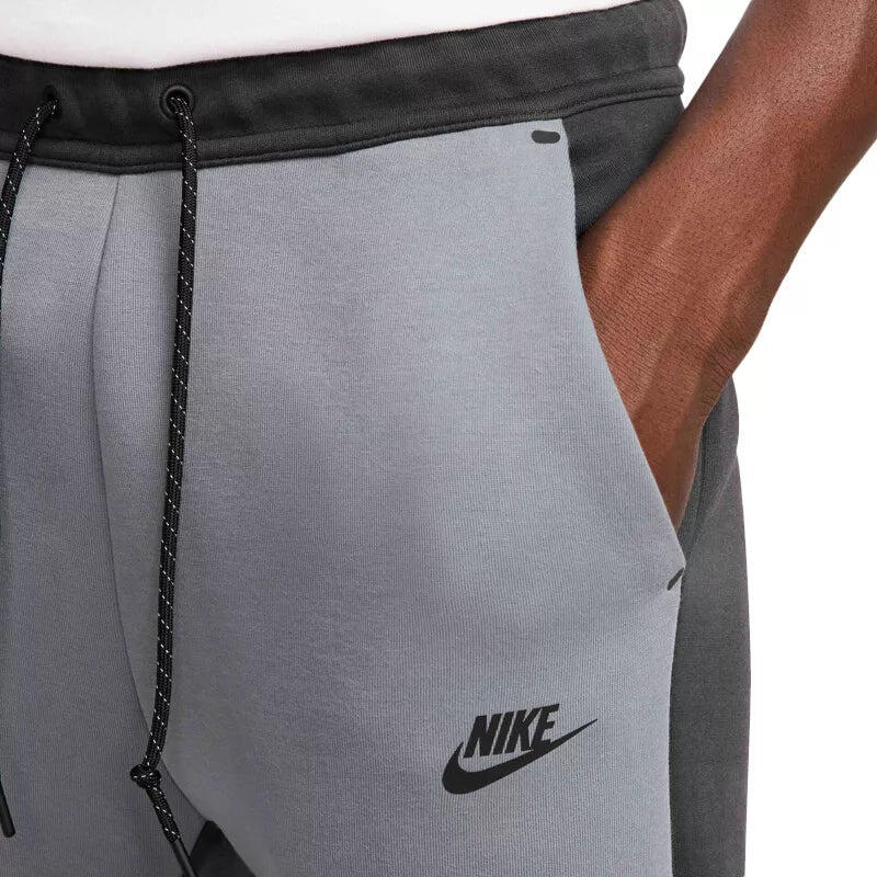 Pantaloni Tuta Sportivi Uomo Nike TECH FLEECE JOGGER Nike 7/7