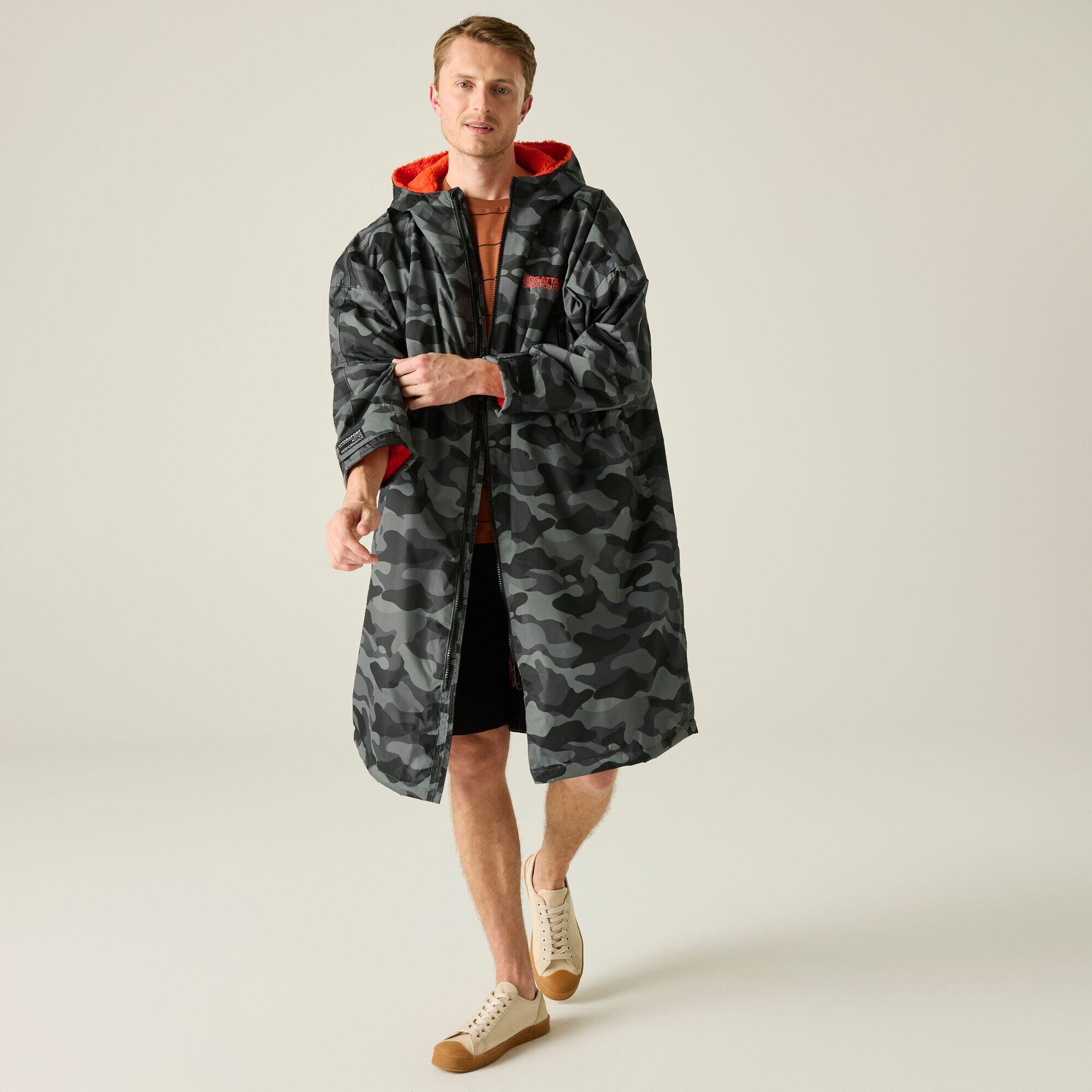 Poncho impermeável para mudar fraldas Regatta 2/7