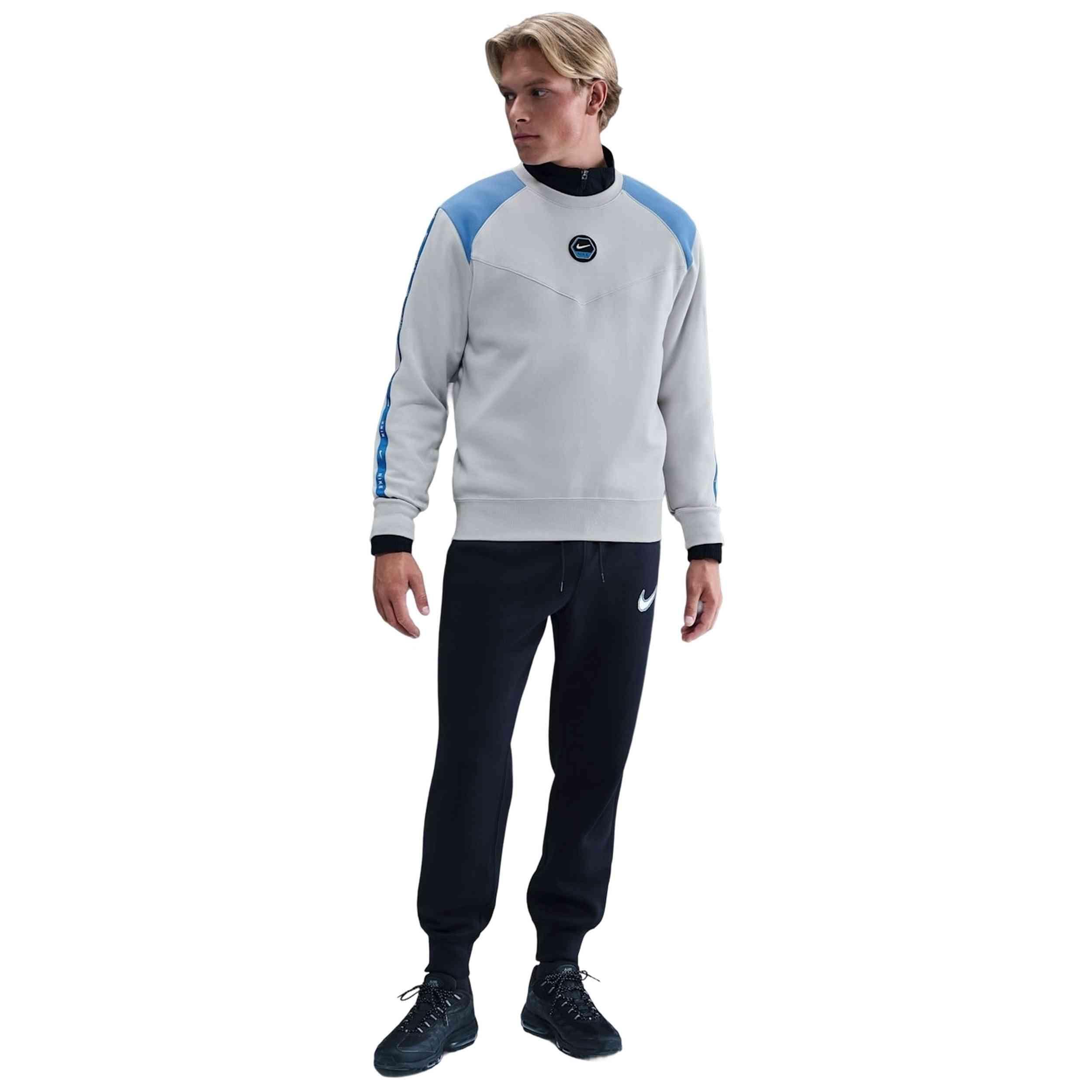 Maglia a maniche lunghe Nike modello Nike Sportswear Club per uomini 4/5