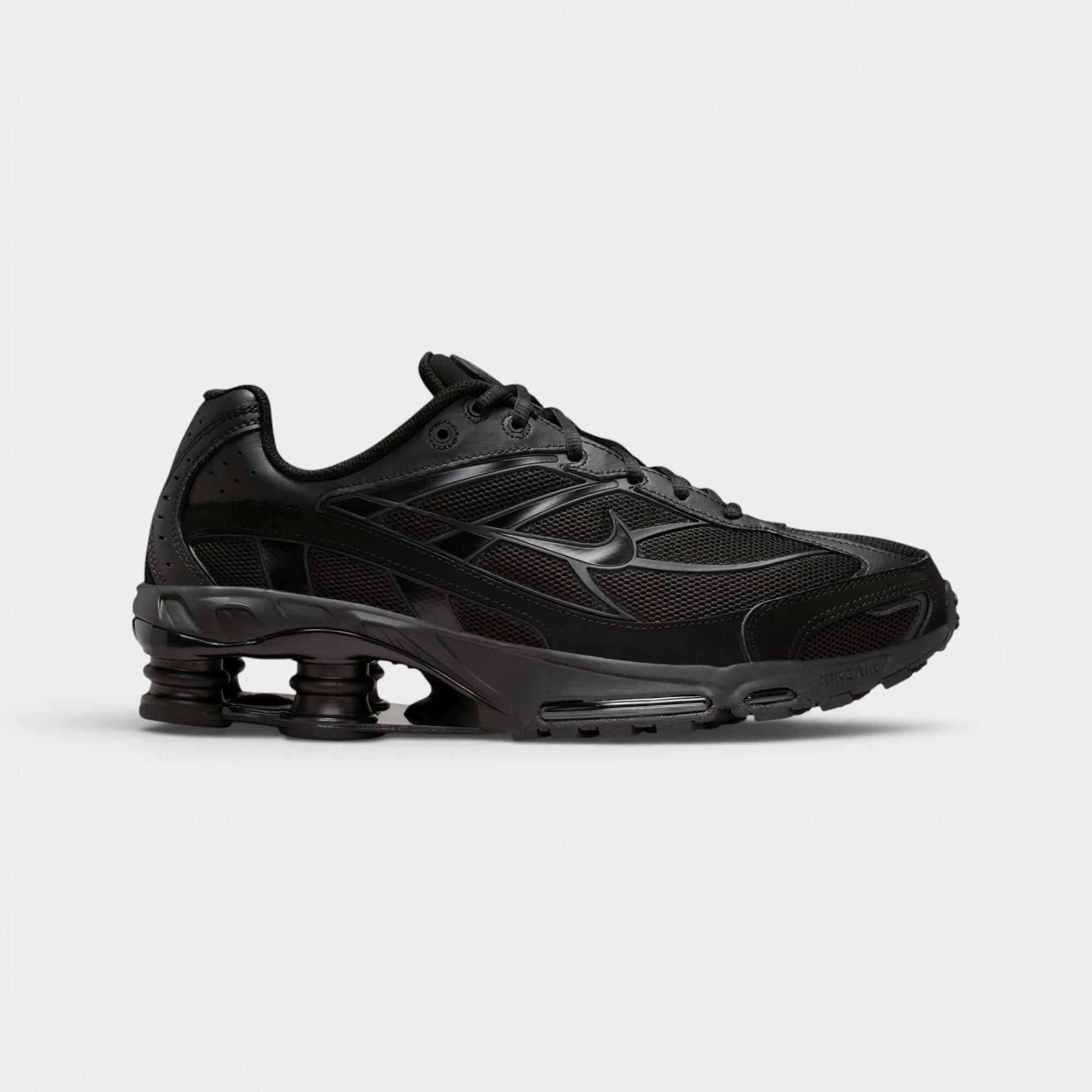 NIKE picture