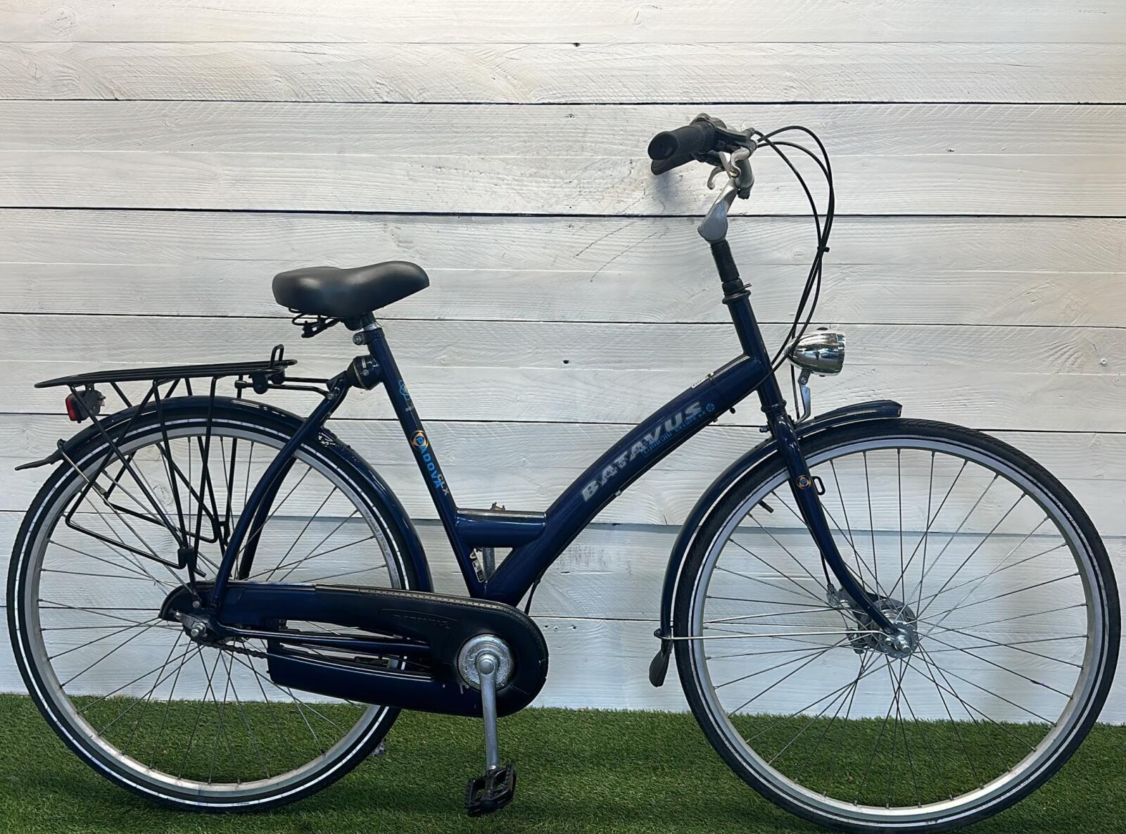 Batavus stadsfiets, 28" blauw, 7 versnellingen, met standaard 3/3