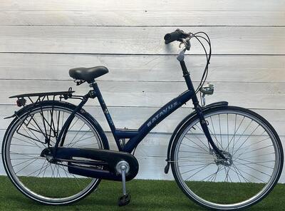 Batavus stadsfiets, blauw - pre-owned, serviced, met verlichting en standaard