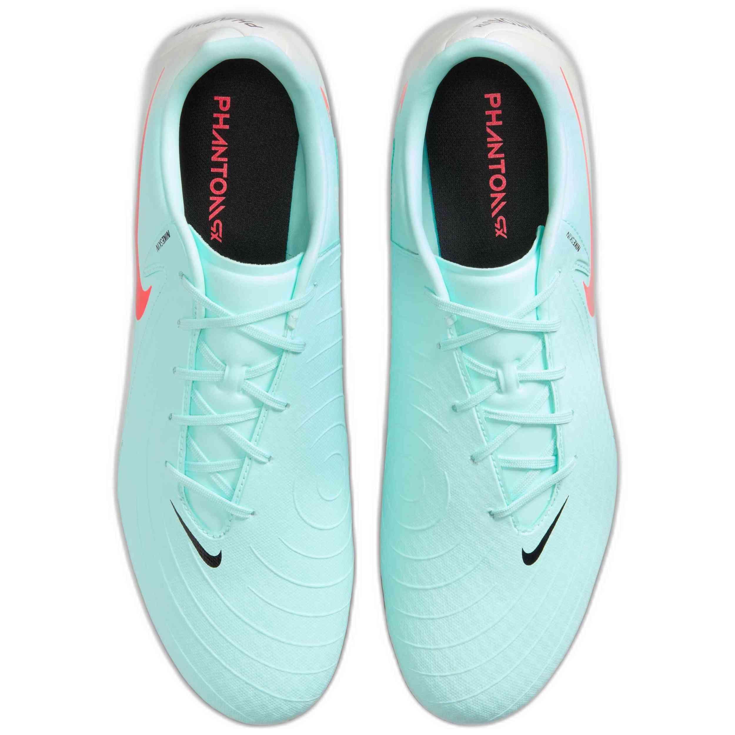 Botas de futbol Nike modelo FD6723-300 para niños unisex 4/5