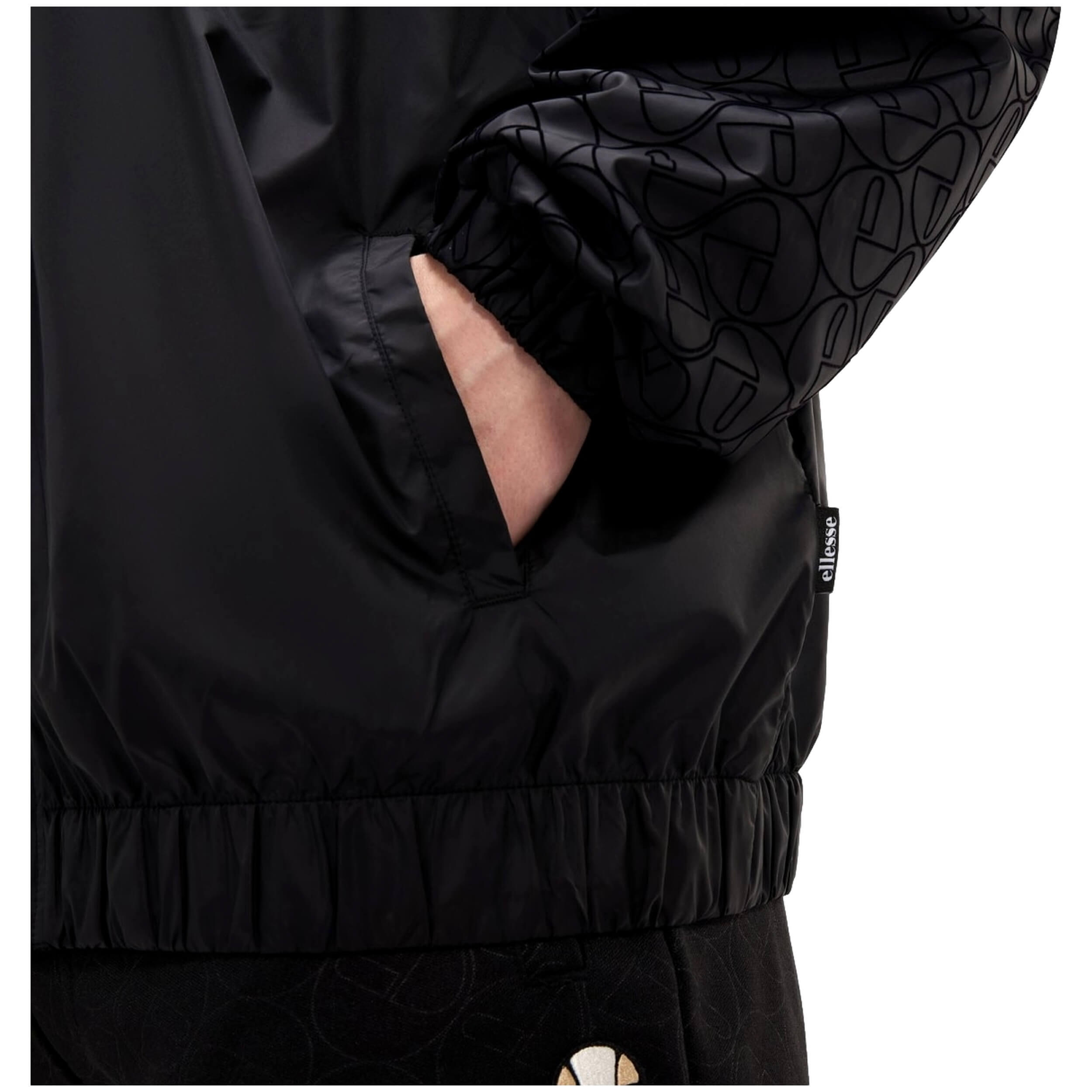 Trainingspakken Ellesse model SHX21083-BLK voor mannen 4/5