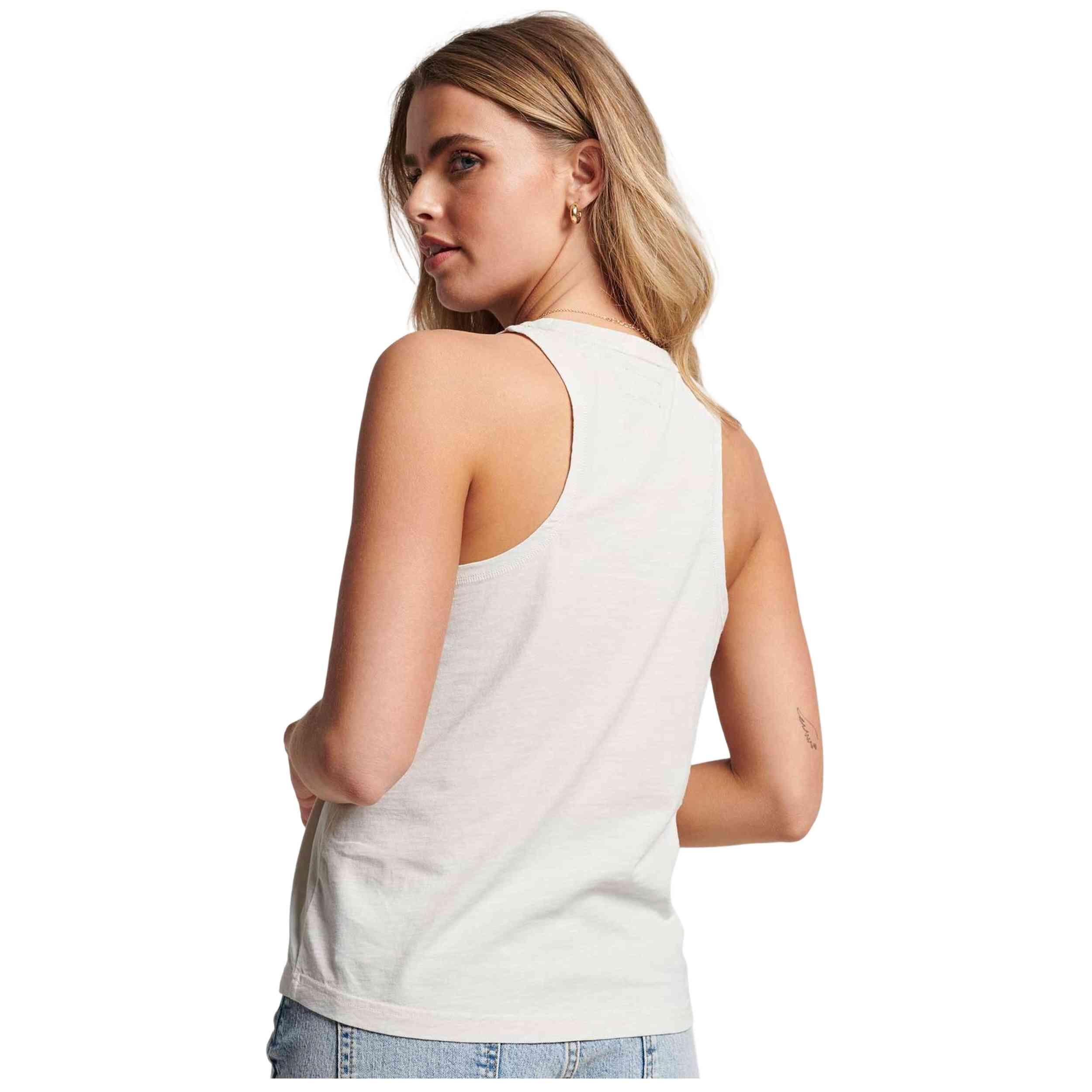Camiseta de tirantes Superdry modelo W6011436A para mujer 3/5