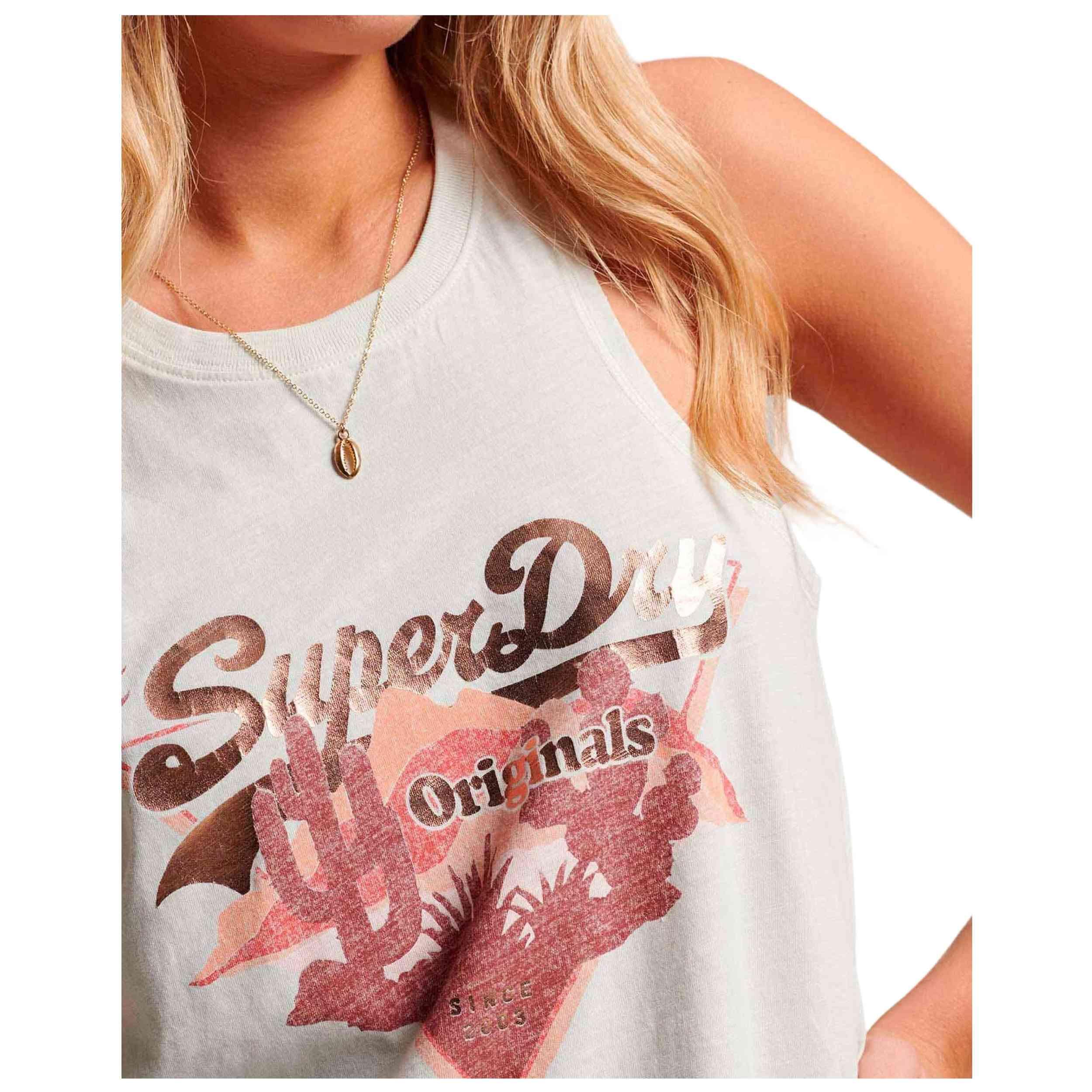 Camiseta de tirantes Superdry modelo W6011436A para mujer 4/5