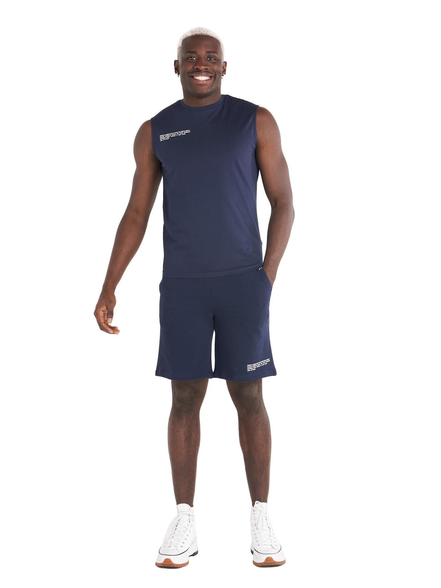 Camiseta masculina minimalista de algodão orgânico sem mangas 2/5