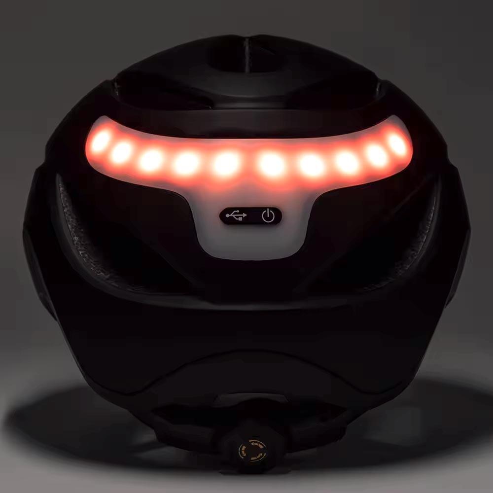 Casque avec clignoteurs HT16 rouge 6/7