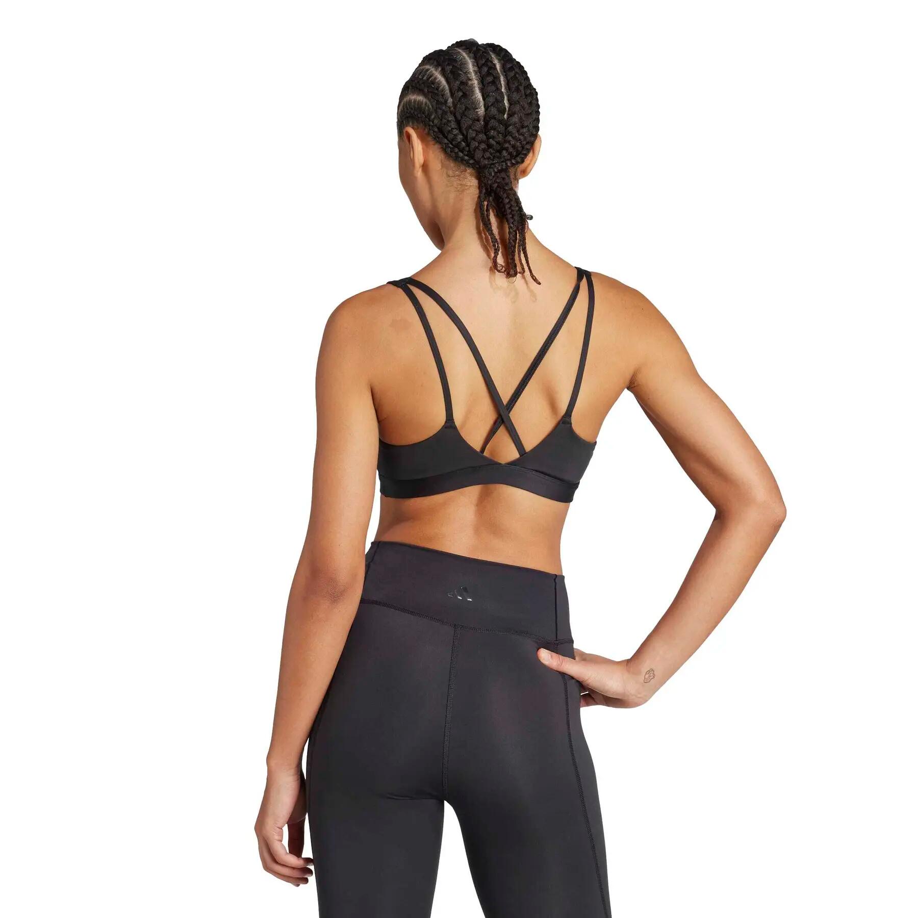 Top Adidas modello JL5491 per donne 6/7