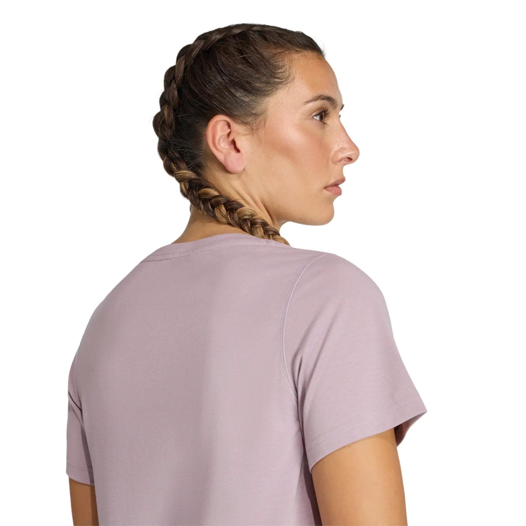 T-shirt Adidas modelo KC0347 para mulheres 5/6
