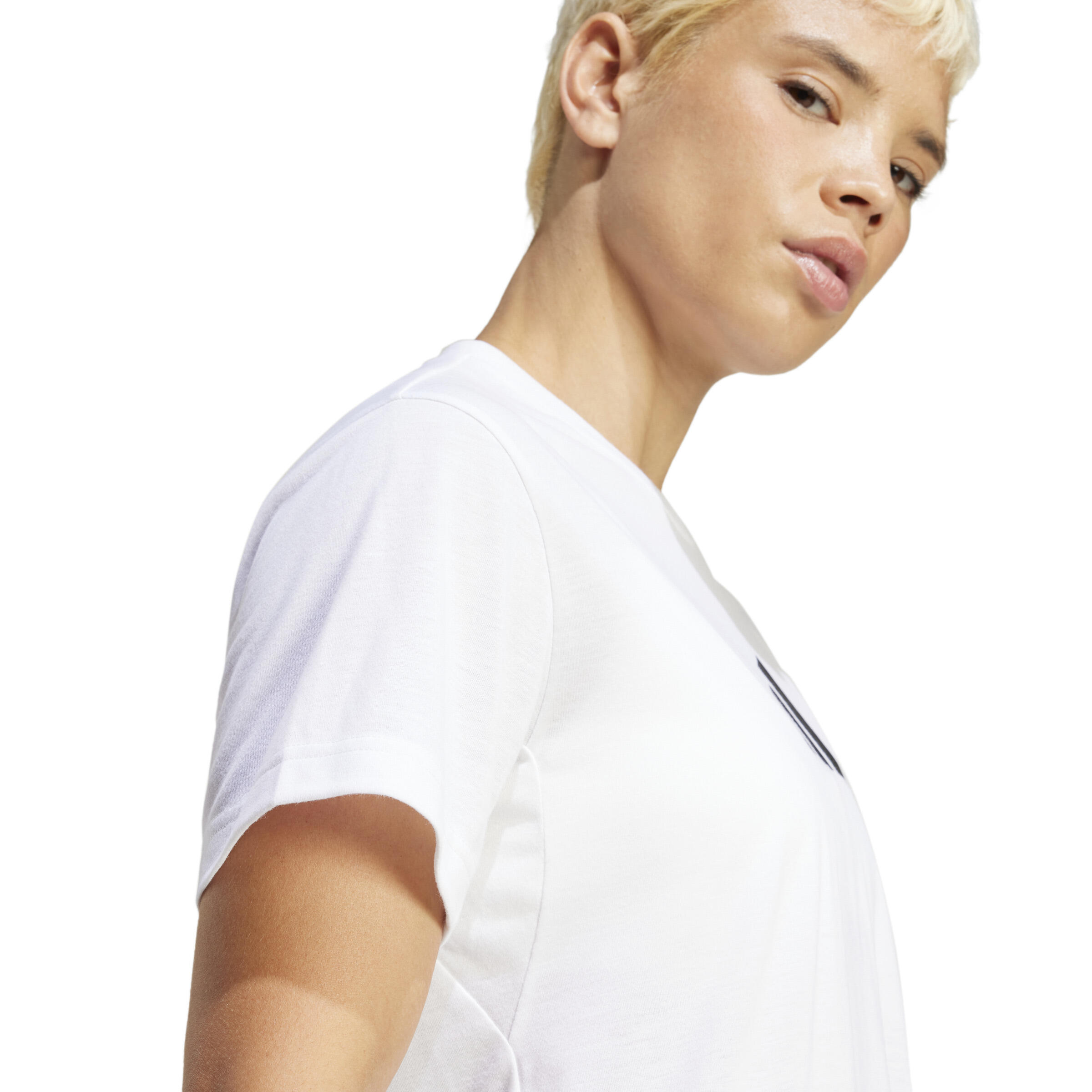 Train Essentials Big Logo Performance Training T-shirt 6/7