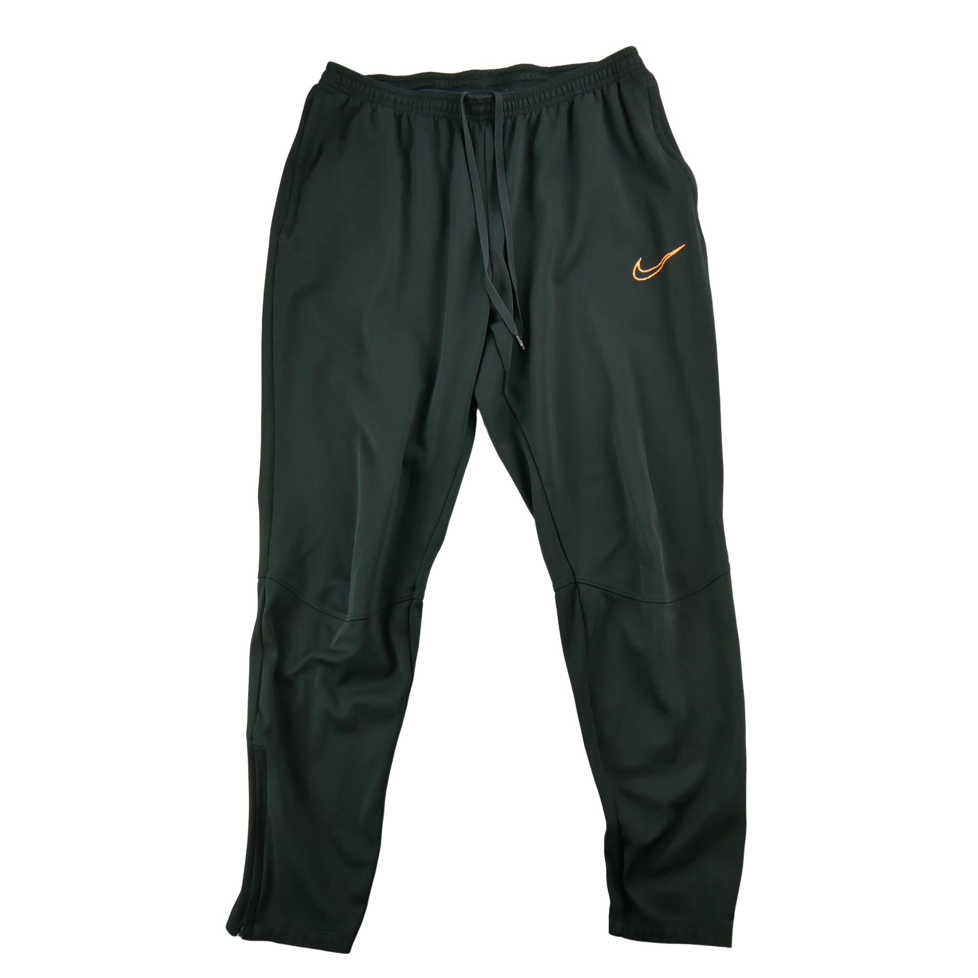 NIKE picture
