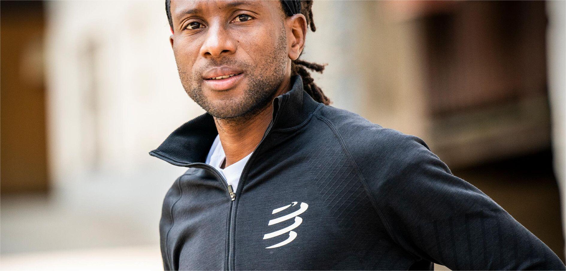 Compressport Seamless Zip Sweatshirt Hoodie Black 5/5