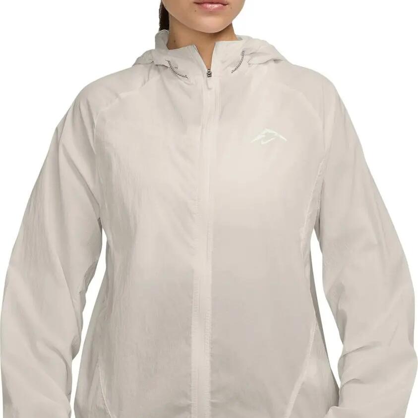 Women's Nike Trail White Windbreaker Vest