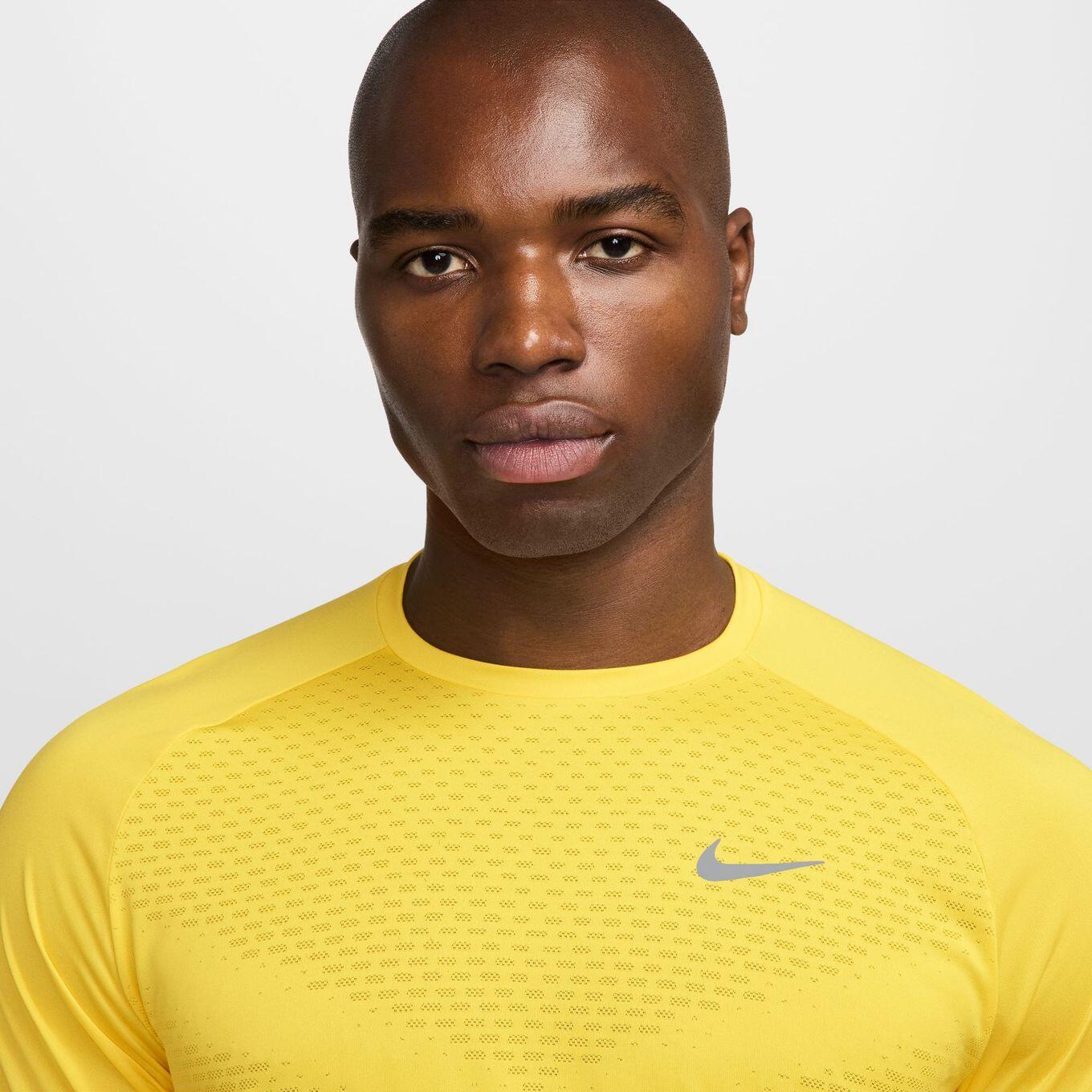 Heren Nike Dri-Fit ADV Stride Yellow Jersey met korte mouwen 3/4