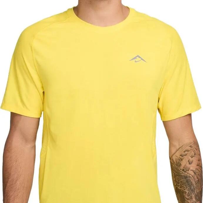 Men's Nike Dri-Fit ADV Solar Chase Yellow short-sleeve jersey