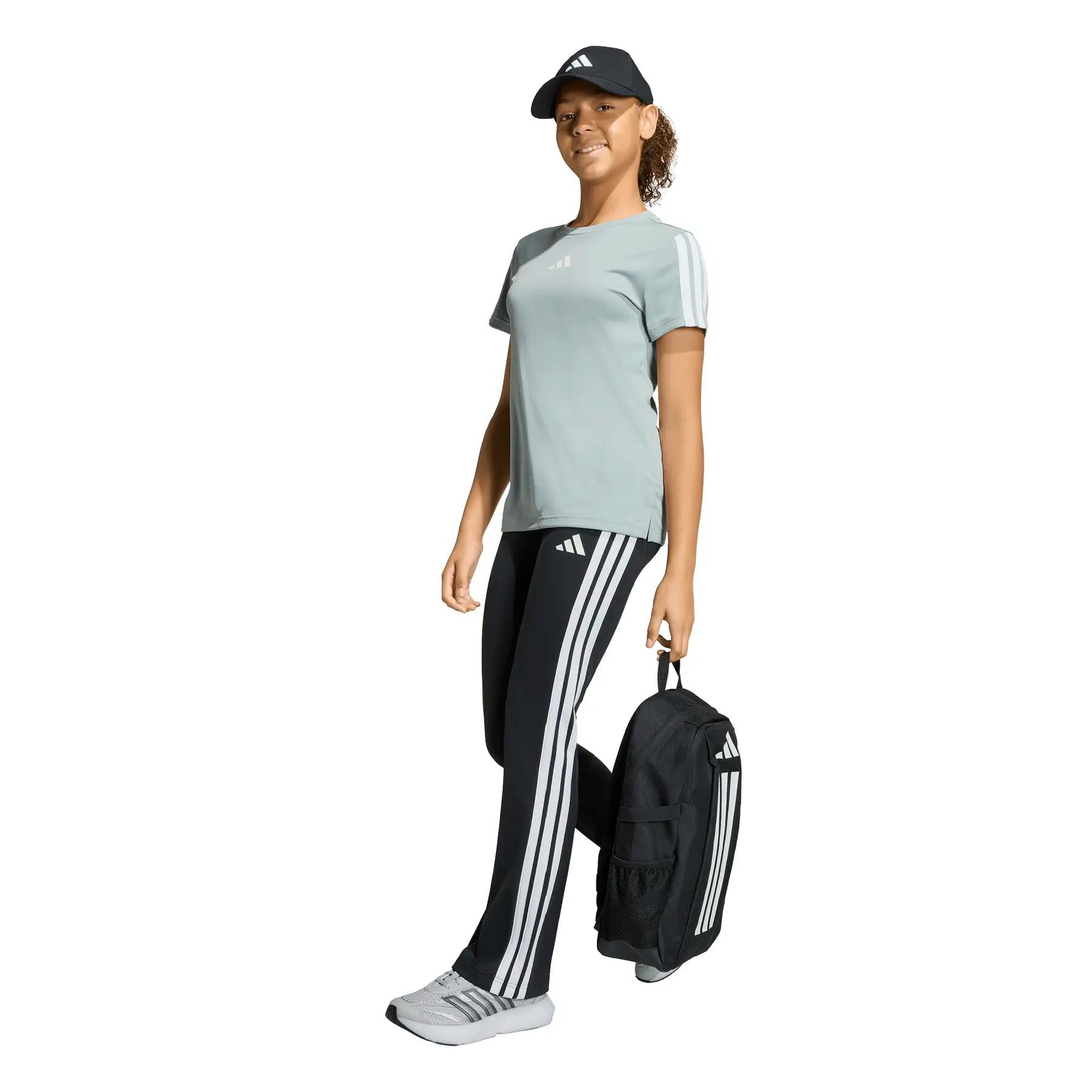 T-shirt Adidas modelo KB6821 para garotas 4/6